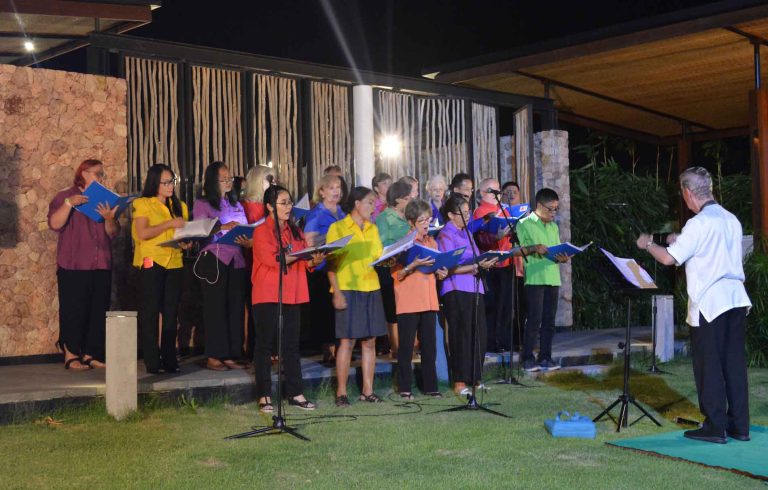 Combining Marine Education with Delightful Music