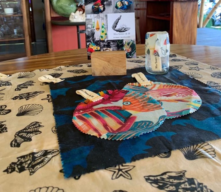 Beeswax Food Wrap – The Alternative to Plastic Wrap for Food Storage