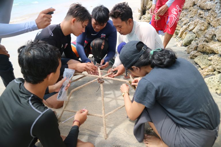 Hands-on Learning about Coral Restoration