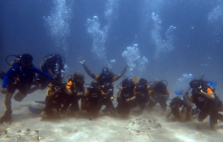 Inspiring Future Ocean Defenders – An Outreach with Joe’s Gone Diving