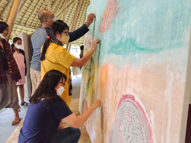 Community Art Canvas at the 3rd Anniversary of Kedai Kopi Hilly