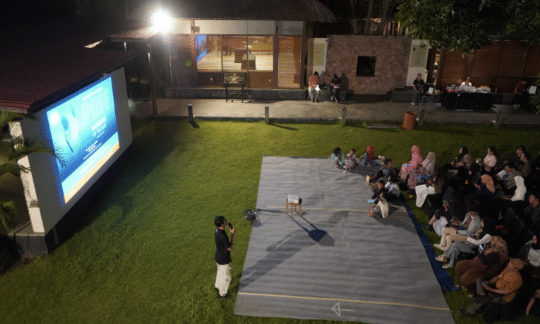 Exploring the Wonders of the Reef Through Film at CTC